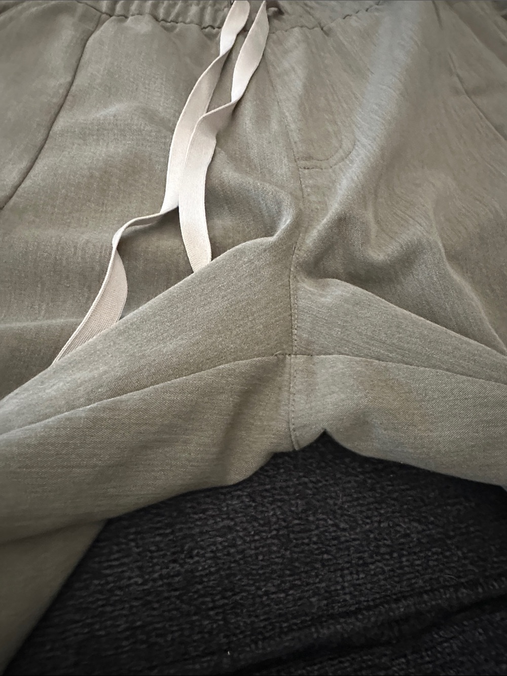 Figs Olive Technical Collection Utility Scrub Top and bottom Set - Picture 7 of 9